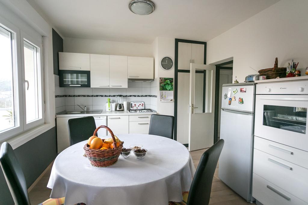 Apartman Snjeska Бузет Экстерьер фото